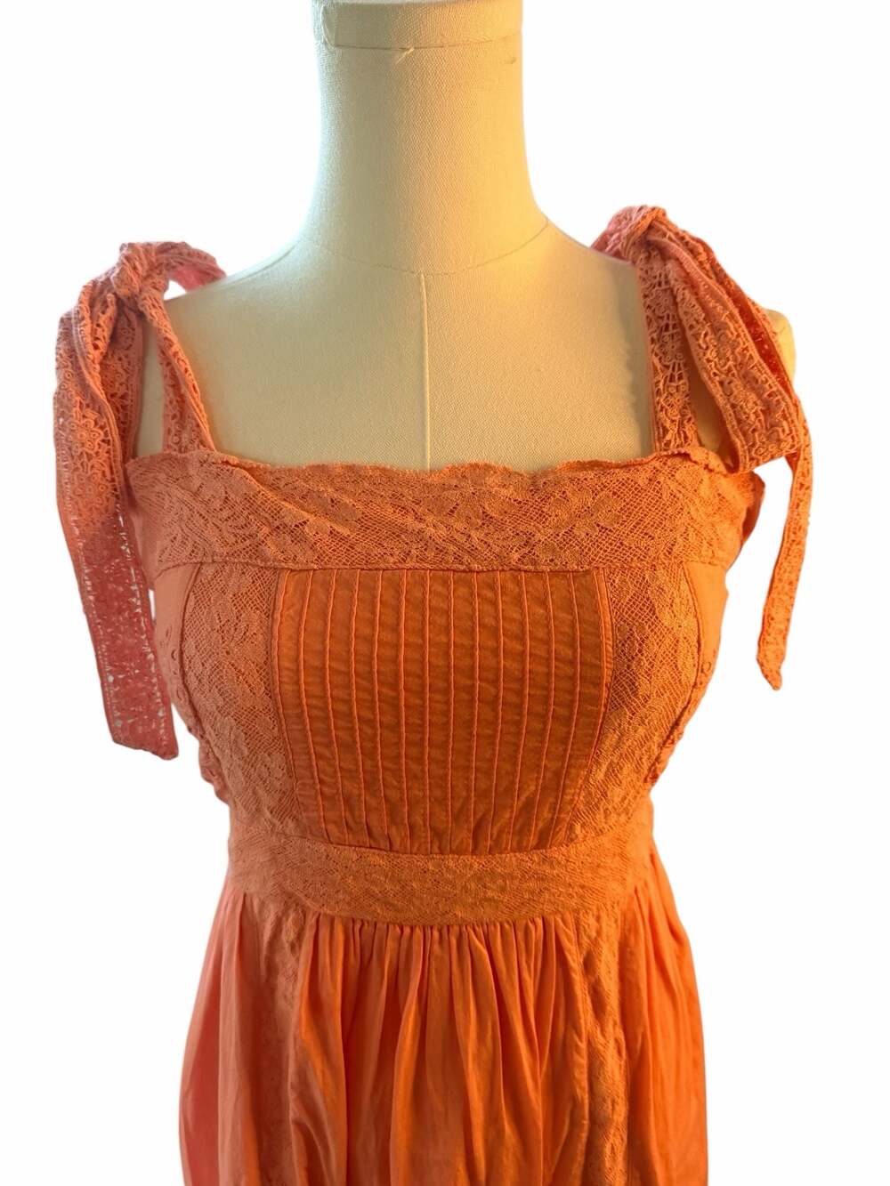 LoveShackFancy - Picture 3 of 11